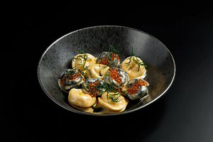 Пельмени из судака и креветок