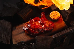 Цыпленок в вишневой глазури