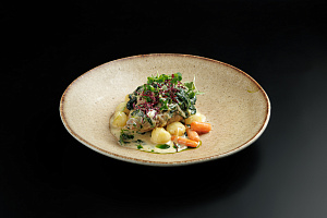 Кролик в сметанном соусе